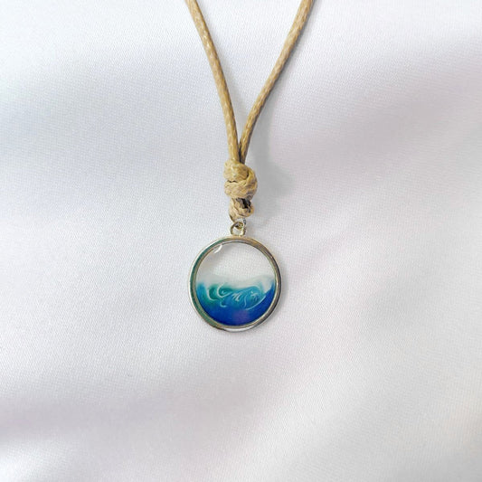 Transparent Ocean Pendant Necklace on Adjustable Rope – Resin-Filled Ocean Waves